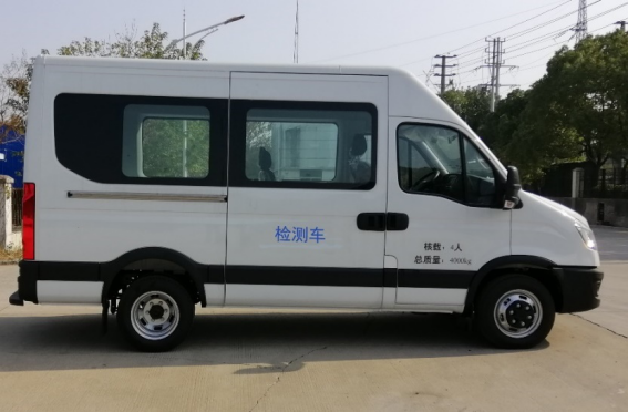 如何自測水質(zhì)檢測車是否燒機油？